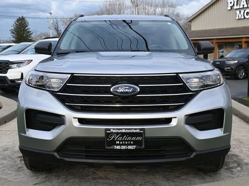 Used 2020 Ford Explorer XLT w/ Comfort Package AWD/4WD image 2