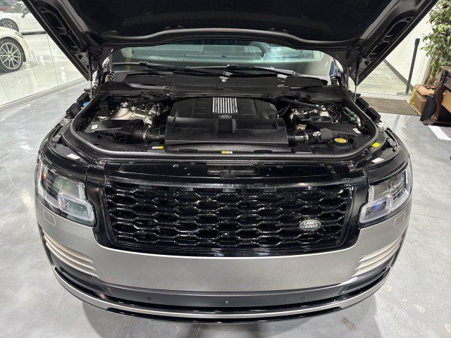 Used 2020 Land Rover Range Rover HSE AWD/4WD image 8
