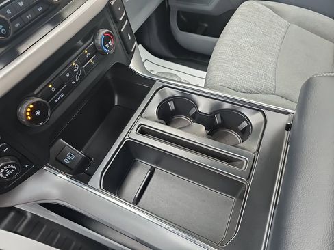 Used 2022 Ford F150 XLT w/ XTR Package image 23