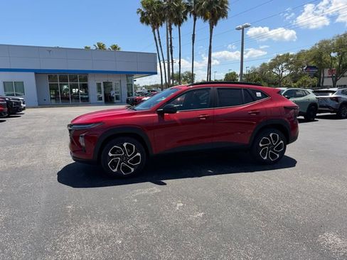 New 2026 Chevrolet Trax RS image 4