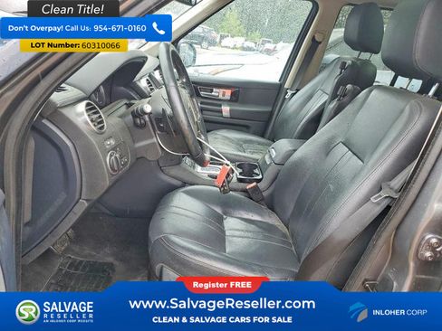 Used 2016 Land Rover LR4 HSE AWD/4WD image 8