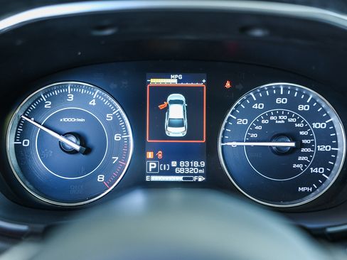 Used 2020 Subaru Impreza 2.0i Limited image 4