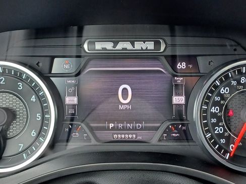 Used 2023 RAM 1500 Big Horn AWD/4WD image 15