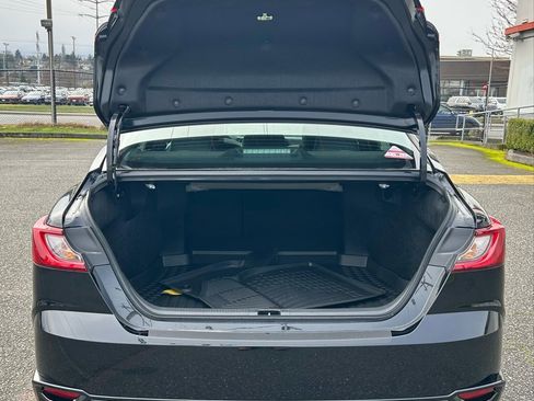 New 2026 Toyota Camry Hybrid image 26