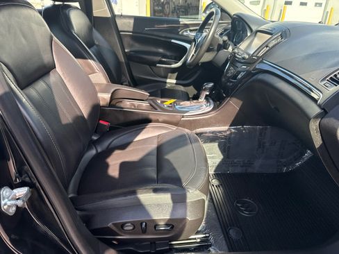 Used 2015 Buick Regal Premium w/ Experience Buick Package FWD image 12