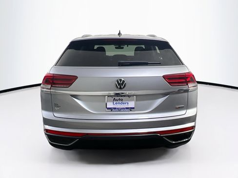 Used 2022 Volkswagen Atlas Cross Sport SE image 6