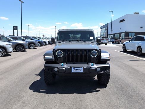 Used 2023 Jeep Wrangler Unlimited w/ Cold Weather Group AWD/4WD image 2
