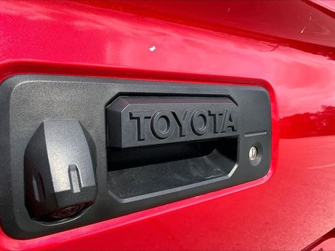 Used 2023 Toyota Tacoma TRD Sport w/ TRD Premium Sport Package RWD image 31