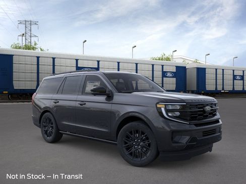 New 2026 Ford Expedition Platinum w/ Stealth Appearance Package AWD/4WD image 7