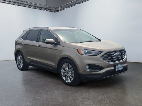 Used 2020 Ford Edge Titanium FWD image 7
