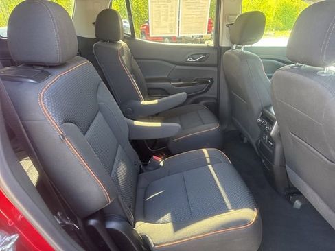 Used 2023 GMC Acadia AT4 AWD/4WD image 35