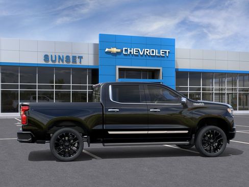 New 2026 Chevrolet Silverado 1500 High Country AWD/4WD image 5
