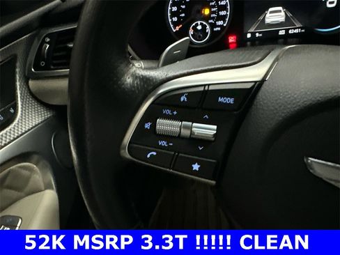 Used 2022 Genesis G70 3.3T image 26