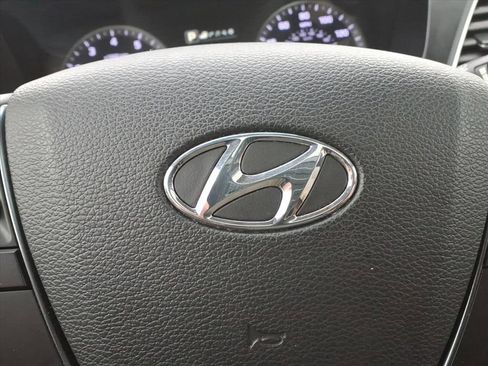 Used 2015 Hyundai Sonata Limited w/ Option Group 05 image 18