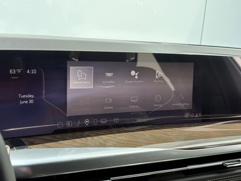 New 2026 Cadillac Escalade ESV Platinum Sport AWD/4WD image 21