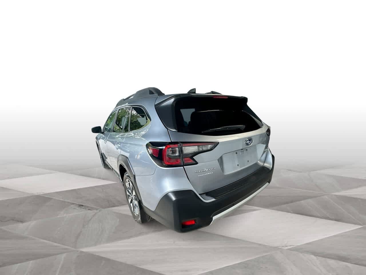 Used 2024 Subaru Outback Limited AWD/4WD image 6