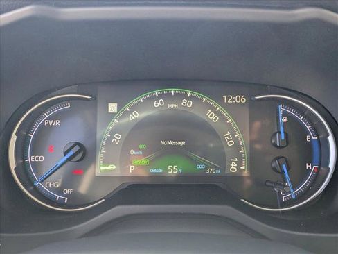 Used 2025 Toyota RAV4 LE image 10