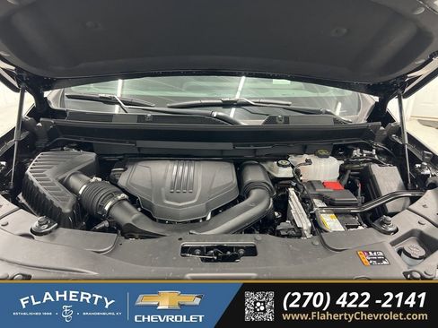 Used 2026 Chevrolet Traverse Z71 w/ Driver Confidence Package image 16