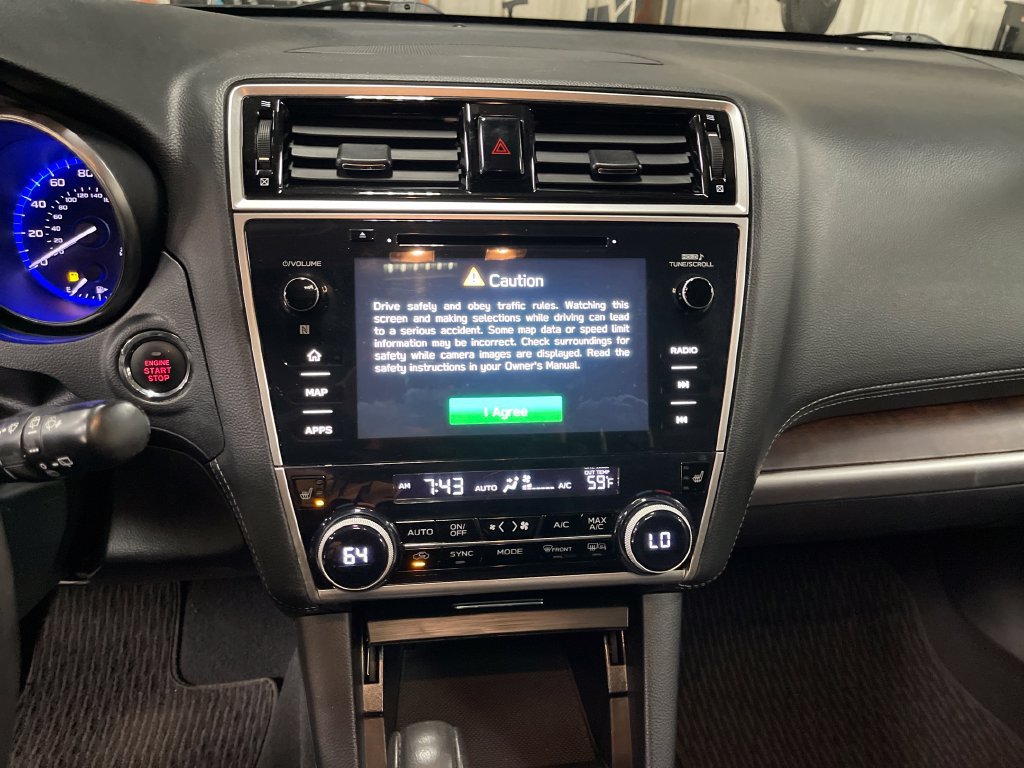 Used 2019 Subaru Outback 3.6R Limited AWD/4WD image 16