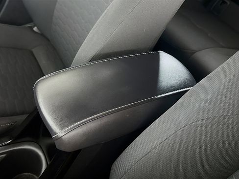 Used 2021 Toyota Corolla SE image 18