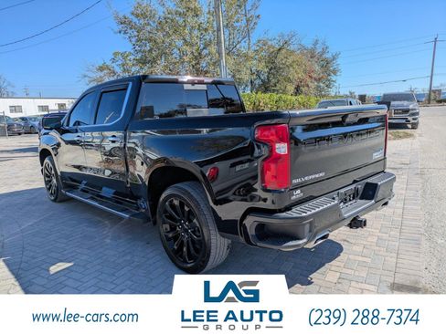 Used 2019 Chevrolet Silverado 1500 High Country w/ Technology Package image 5