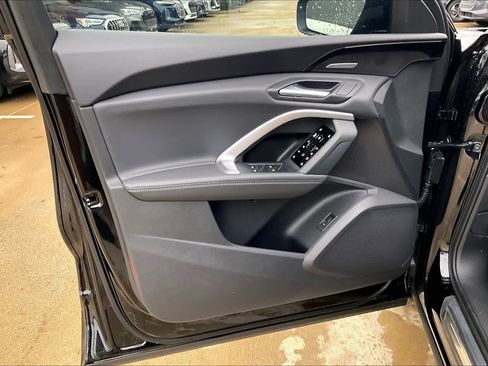 New 2025 Audi Q5 Premium Plus image 10