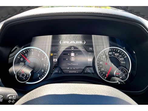 Used 2023 RAM 1500 Big Horn AWD/4WD image 20