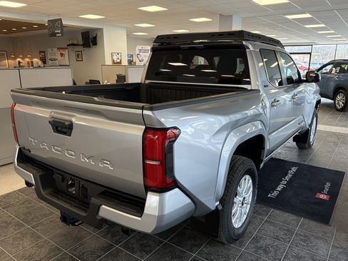 New 2025 Toyota Tacoma SR5 AWD/4WD image 3