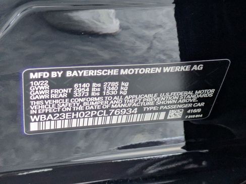 Used 2023 BMW 740i w/ Parking Assistance Package image 30