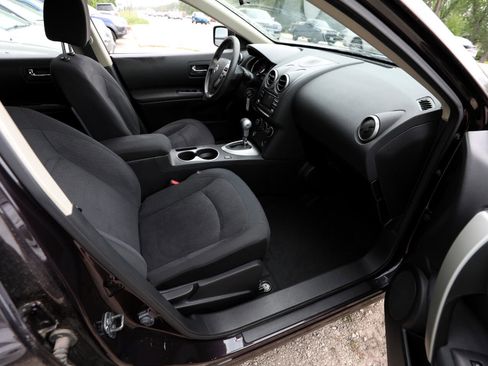 Used 2015 Nissan Rogue S w/ Convenience Package image 10