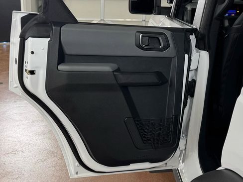 Used 2022 Ford Bronco 4-Door image 32