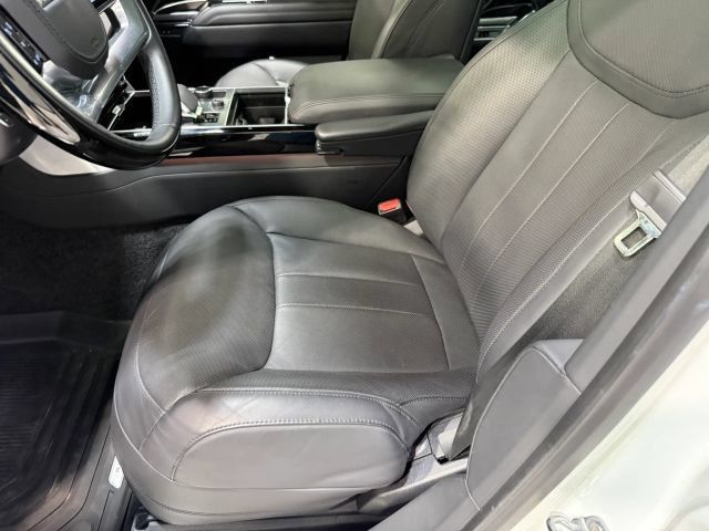 Used 2023 Land Rover Range Rover SE AWD/4WD image 24