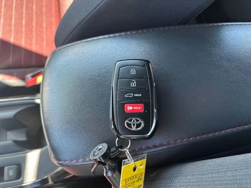 Used 2024 Toyota Corolla SE FWD image 39