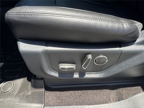 Used 2020 Ford Expedition Limited w/ Texas Edition Package RWD image 13