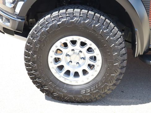 Used 2024 Ford F150 Raptor w/ Equipment Group 803A Raptor R AWD/4WD image 16