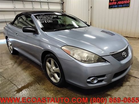 Used 2007 Toyota Solara SLE image 1