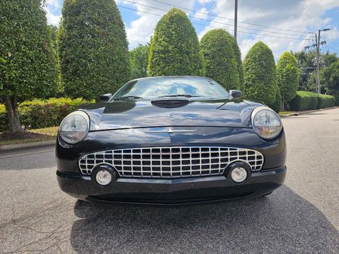 Used 2003 Ford Thunderbird image 8
