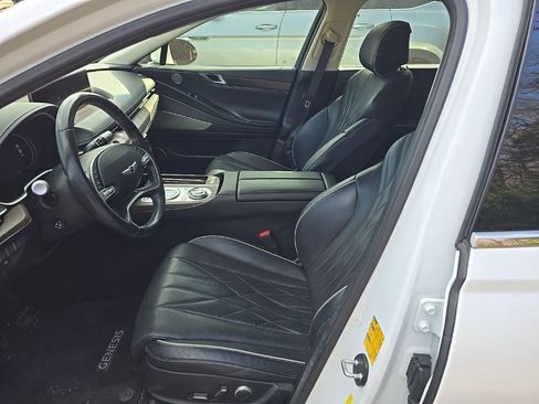 Used 2021 Genesis G80 3.5T image 9