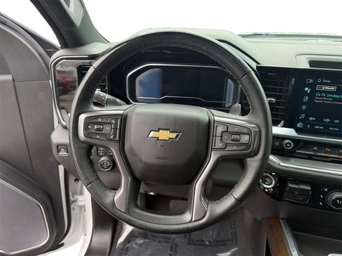 Used 2023 Chevrolet Silverado 1500 High Country w/ High Country Premium Package image 12