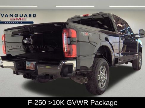Used 2024 Ford F250 Lariat image 3