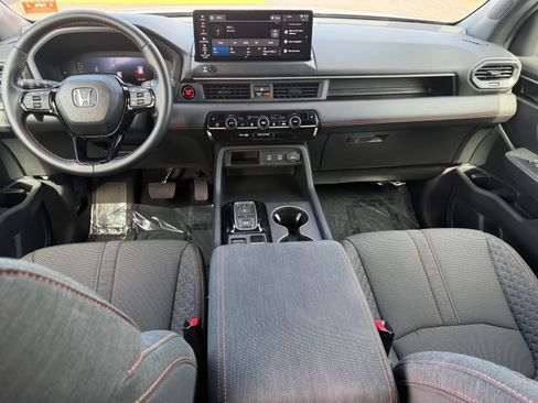 Certified 2026 Honda Pilot Sport image 26