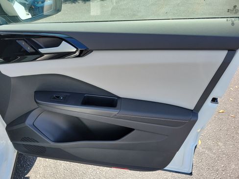 New 2026 Volkswagen Taos S FWD image 8