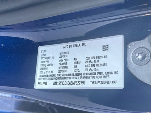 Used 2022 Tesla Model 3 Standard Range RWD image 30
