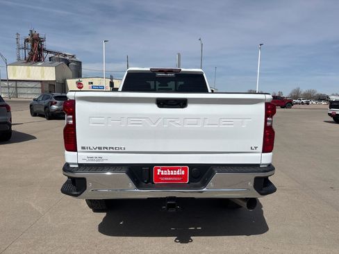 Used 2026 Chevrolet Silverado 3500 LT AWD/4WD image 4