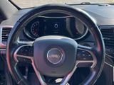 Used 2020 Jeep Grand Cherokee Limited w/ Luxury Group II image 4