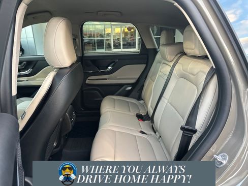 New 2026 Lincoln Corsair Premiere w/ Towing Package image 24