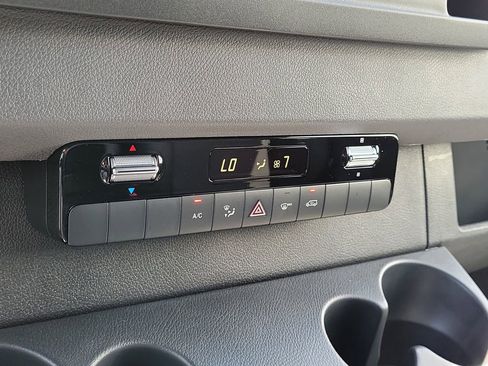 New 2025 Mercedes-Benz Sprinter 2500 image 30