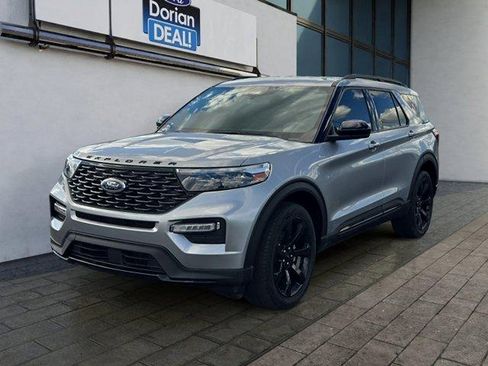Certified 2023 Ford Explorer ST-Line w/ Class IV Trailer Tow Package AWD/4WD image 7