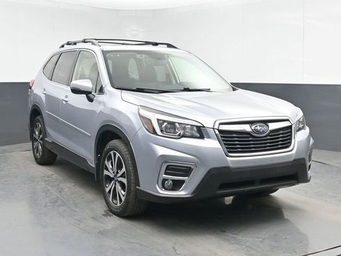 Used 2020 Subaru Forester Limited image 2