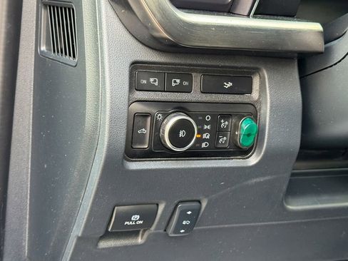 Certified 2023 Ford F250 Lariat w/ Sport Appearance Package AWD/4WD image 32